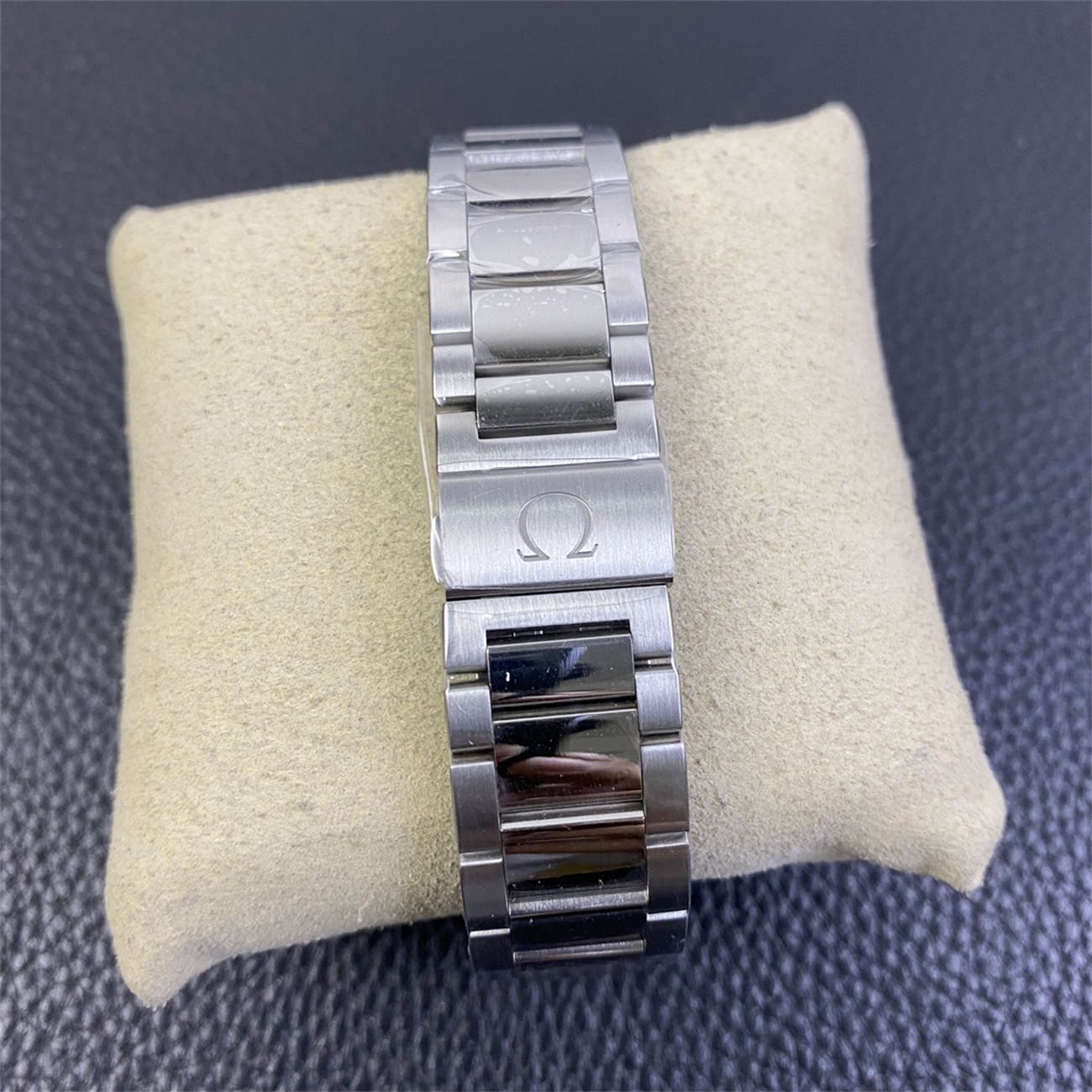 Omega Seamaster Replica – VSF Aqua Terra 150 “Bumblebee” Premium Edition