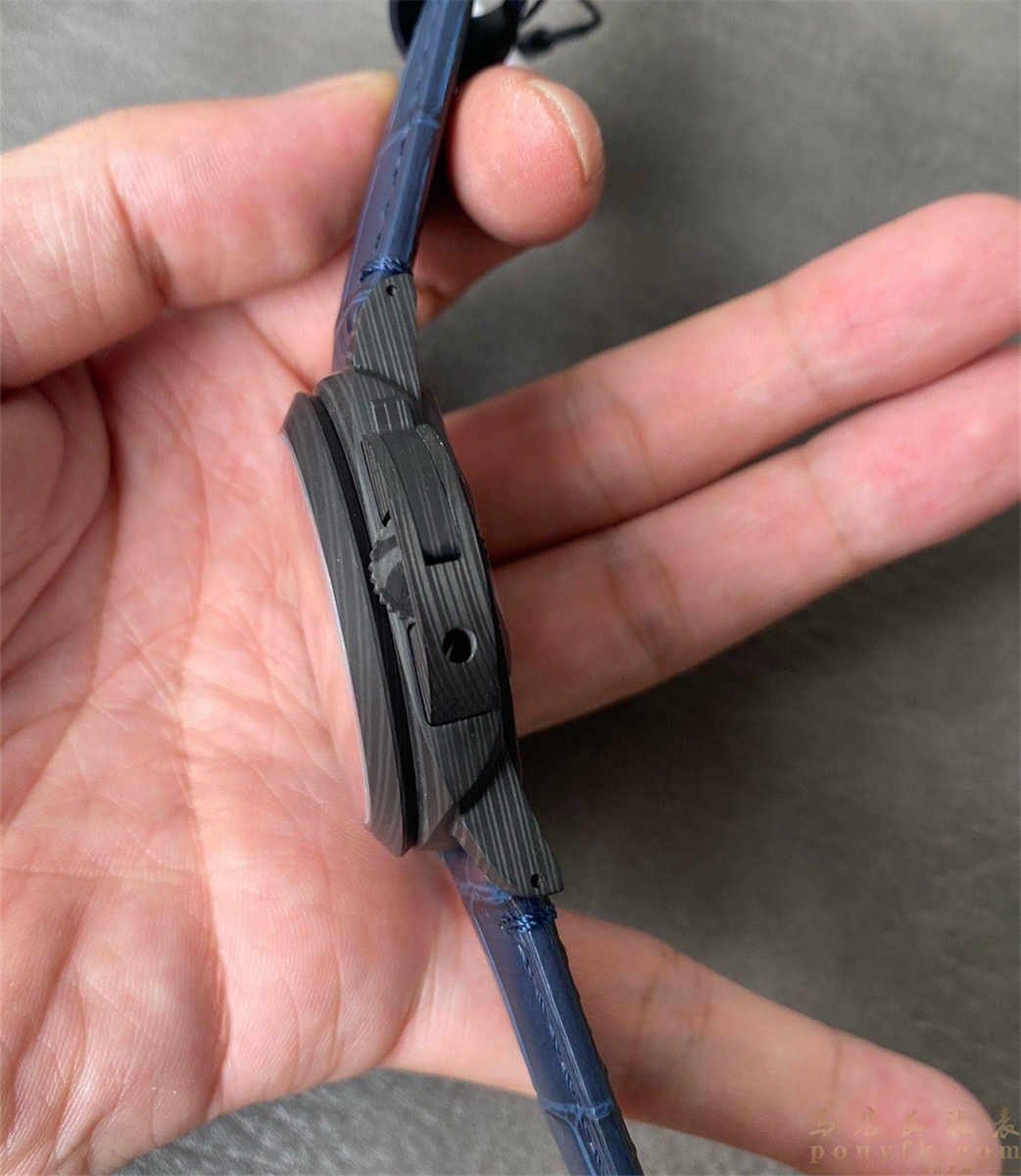 VSF Panerai PAM1664 – Luminor Marina Blu Notte Carbotech Replica Watch with P.900 Movement